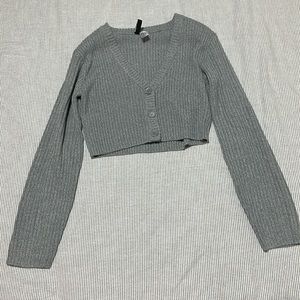 Cropped sweater